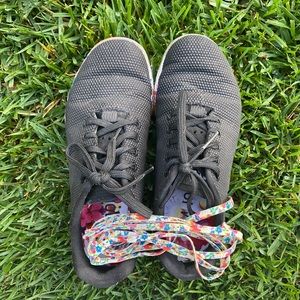 No Bull Daisy Trainer size 7